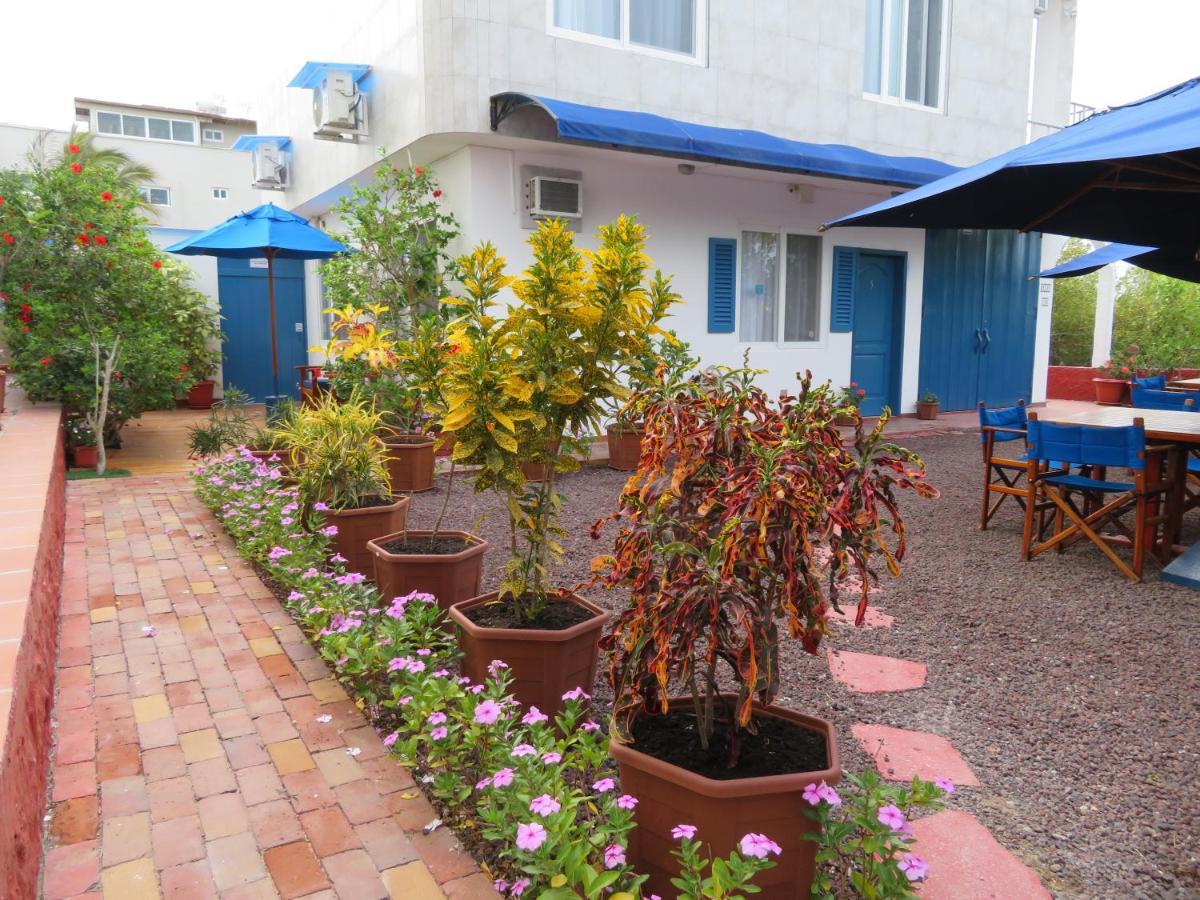 Drake Inn Puerto Villamil Exteriör bild