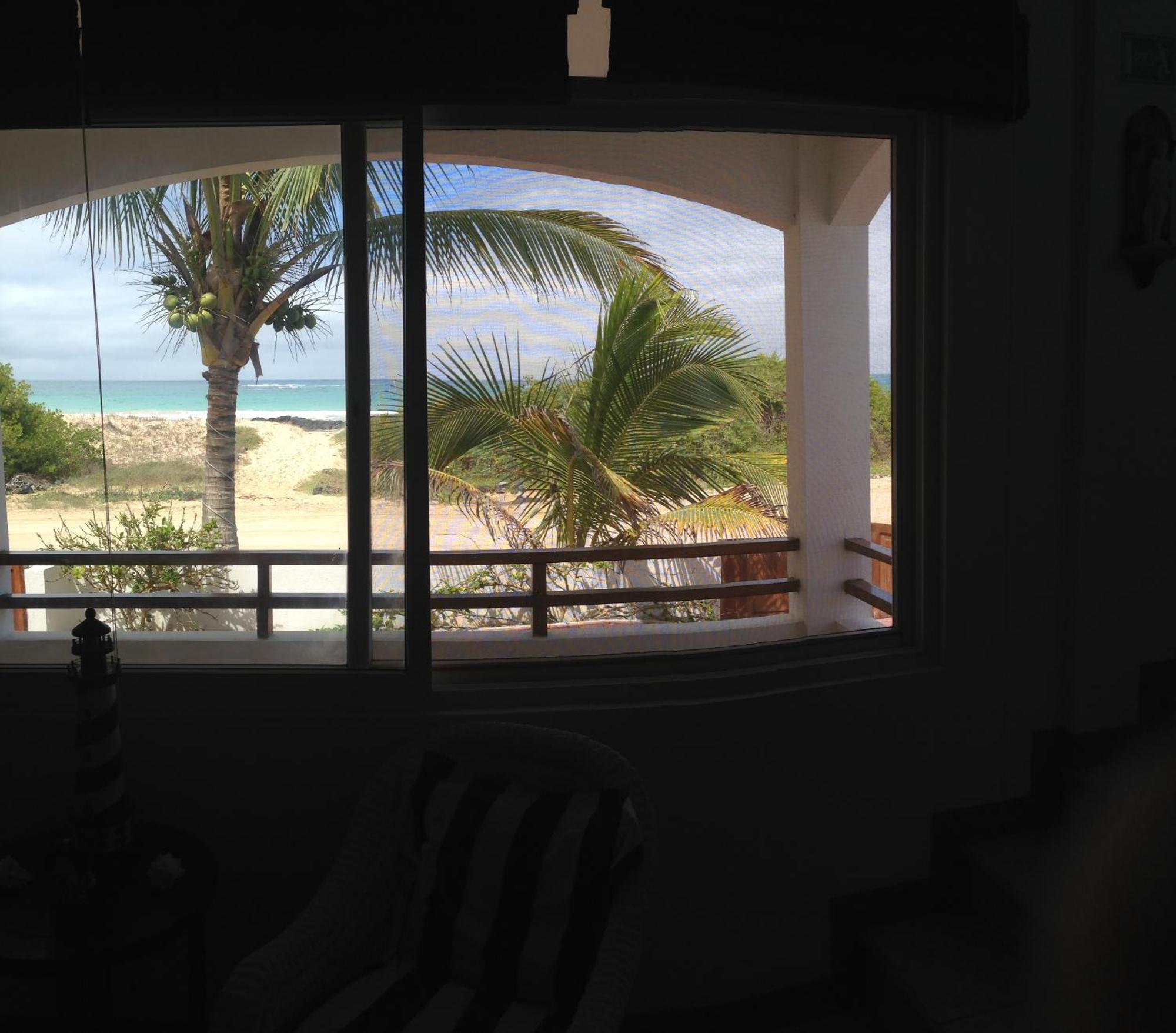 Drake Inn Puerto Villamil Rum bild